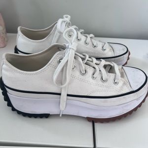 Converse Run Star Hike platform sneaker size 8 woman
